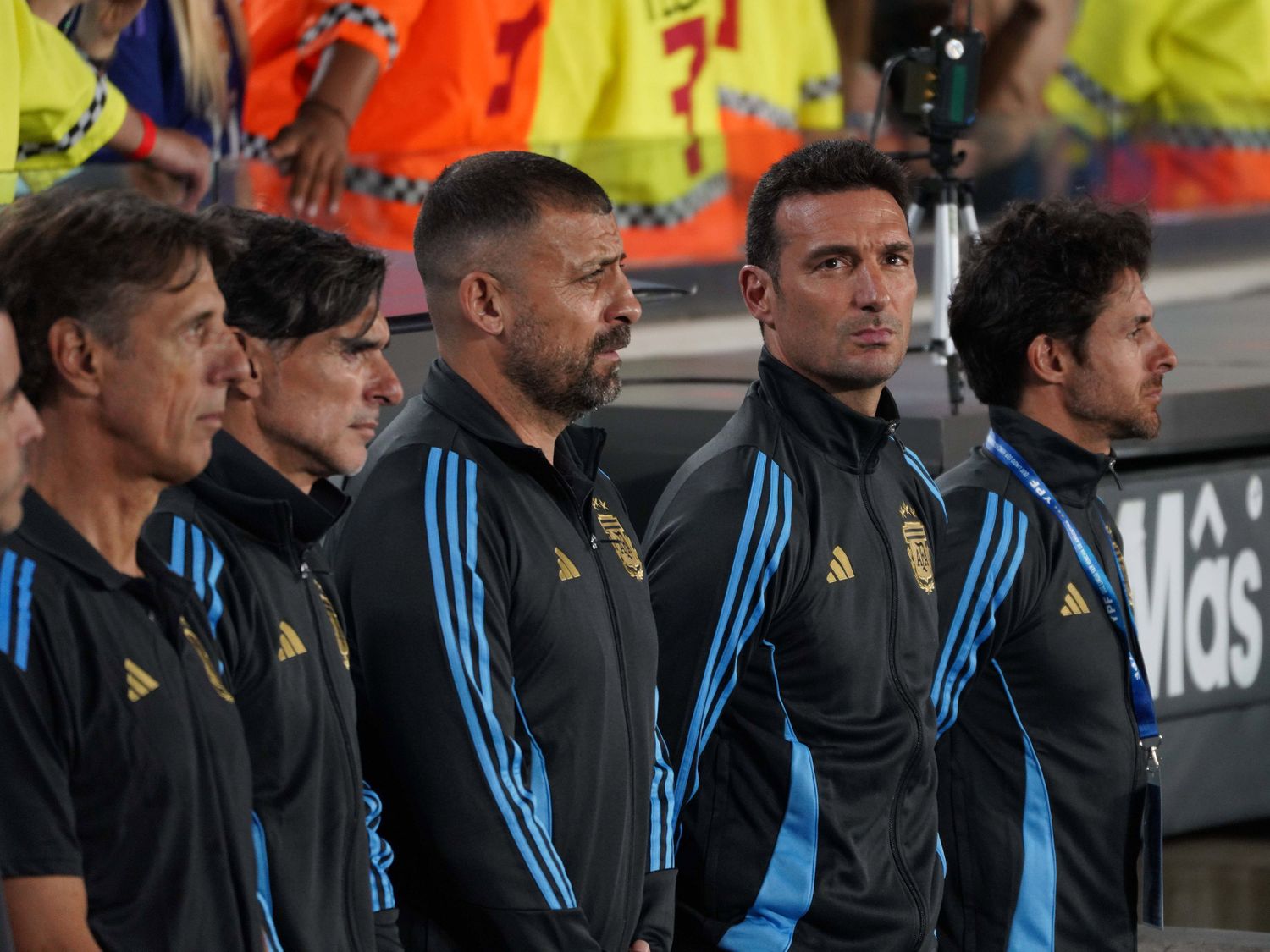 Scaloni: “Jugamos en equipo y los minimizamos”