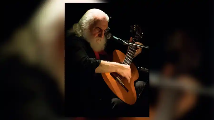 Larralde aseguró que no cobró «ni un mango» por su canción en la serie «Breaking Bad»