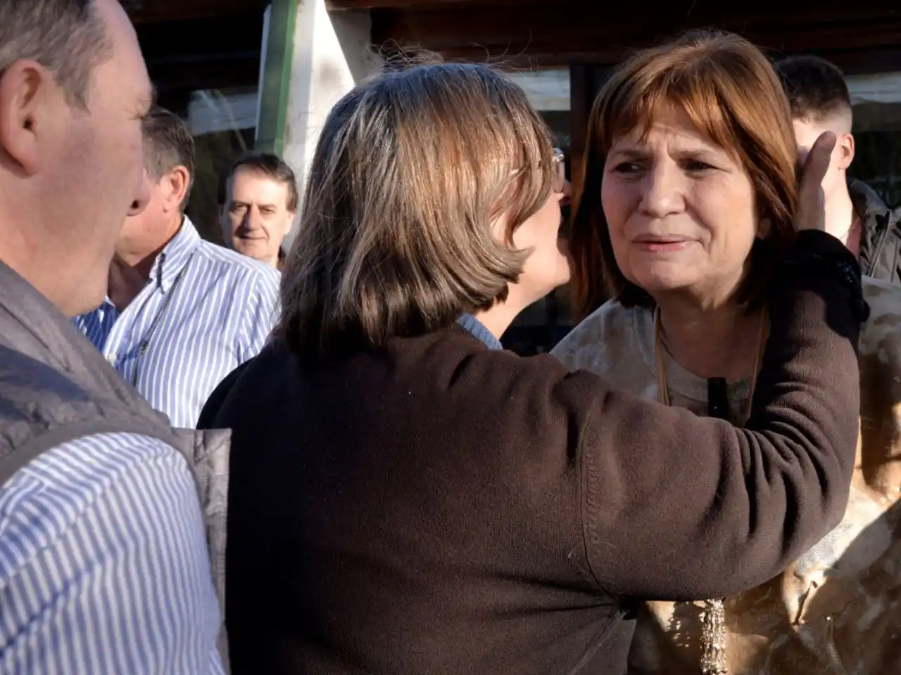 "Aprendimos de nuestros errores": Bullrich visitó Pergamino y lanzó una versión mejorada del "volvimos mejores"