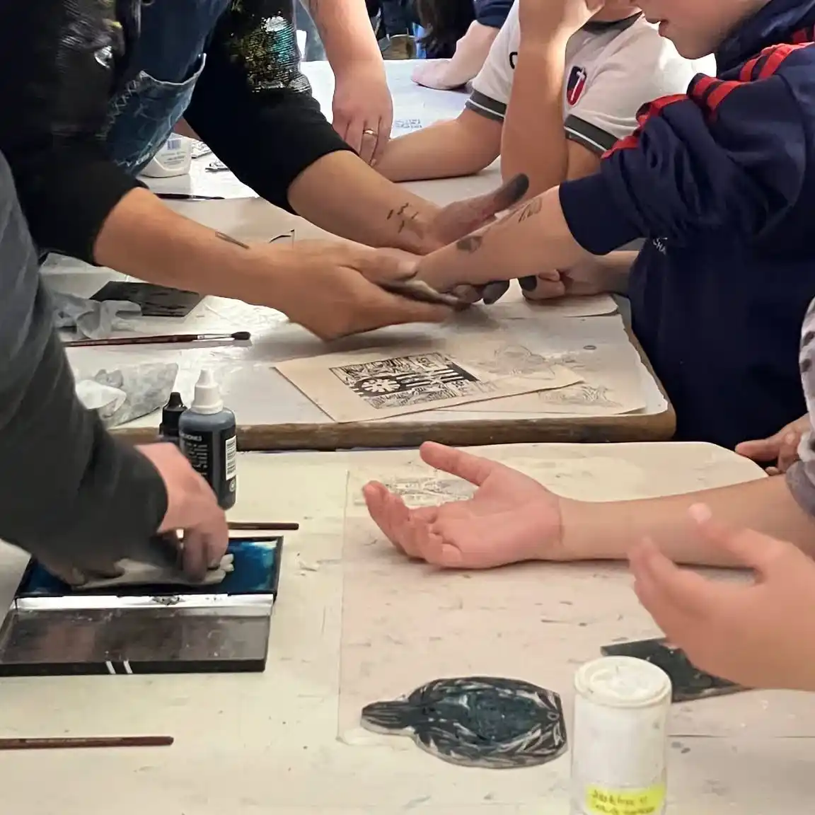 Proyecto de la Escuela de Cerámica de Chascomús fue seleccionado para la instancia regional de la Feria de Educación, Arte, Ciencia y Tecnología 2026