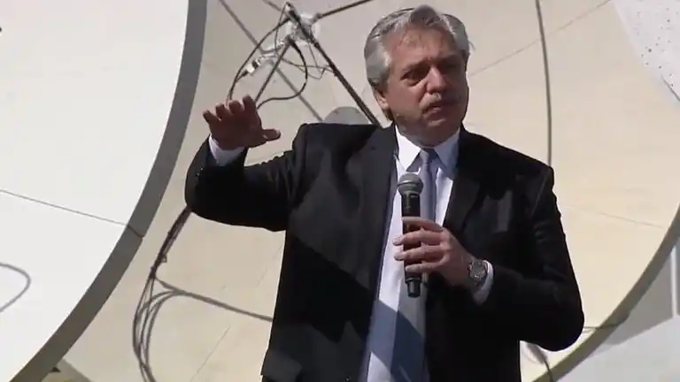 Alberto Fernández: "Los dólares hacen falta para producir, no para guardar"