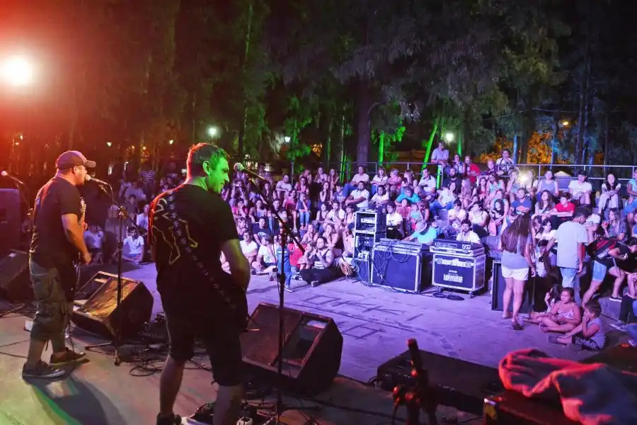 Sale! Primavera, que tendrá lugar en el predio de Roque Sáenz Peña y 1° de Mayo, y se le sumará el Parque de los Eucaliptus.