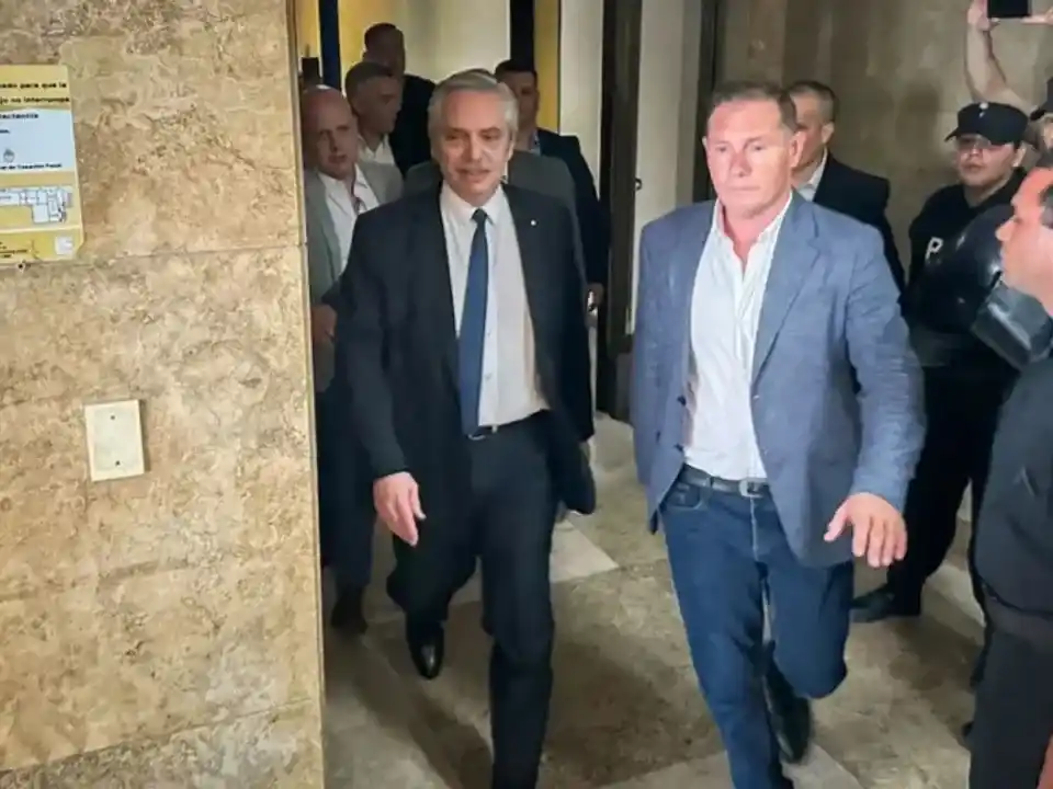 El expresidente Alberto Fernández celebró el cumpleaños de su hijo