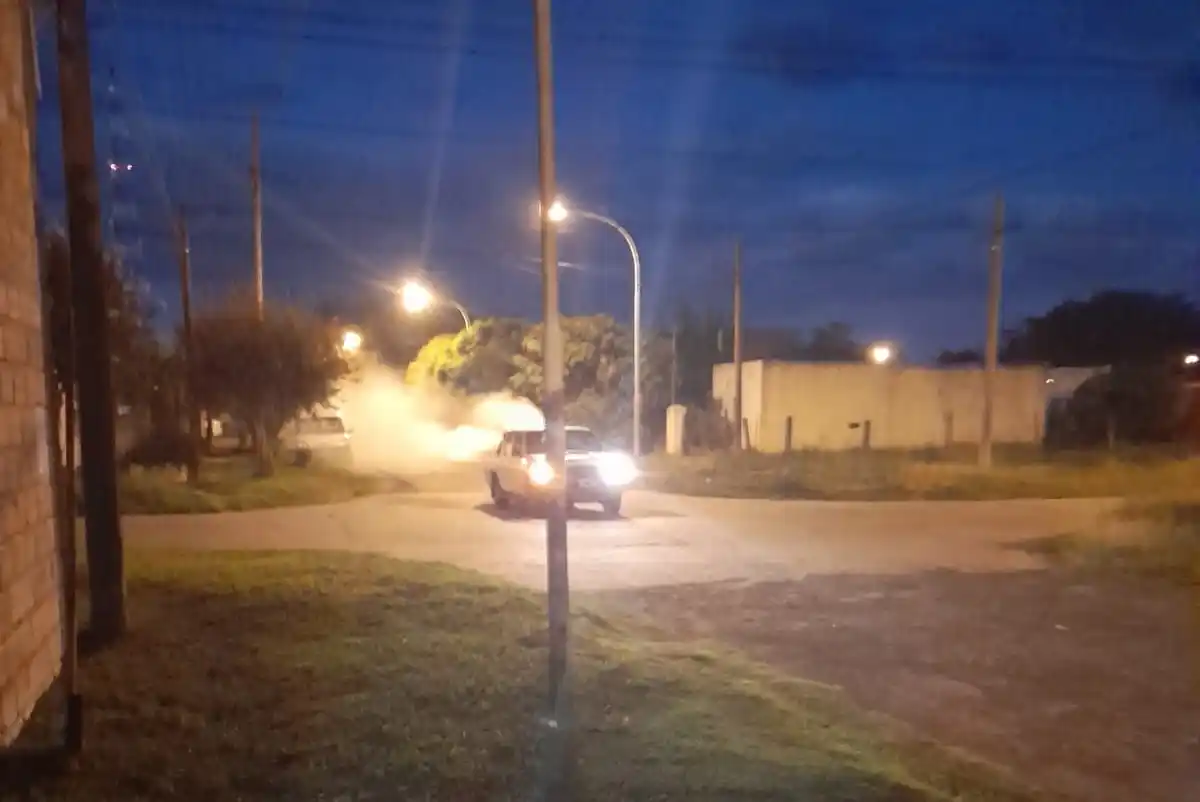 Organizan cuadrillas para fumigar e informar sobre la descacharrización. Hay una mujer de 41 años internada con dengue.