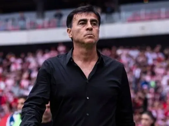 No va más: Independiente despidió a Gustavo Quinteros en el cargo de director técnico