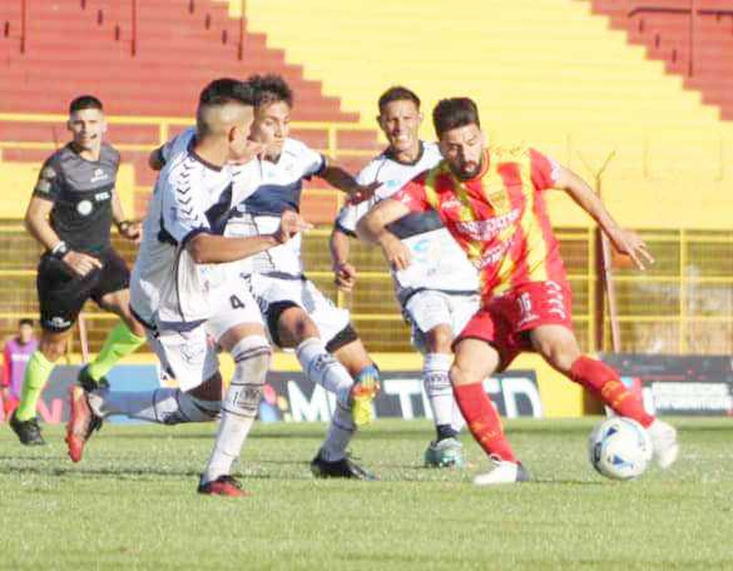 Triunfo clave de Boca
Unidos ante San Martín