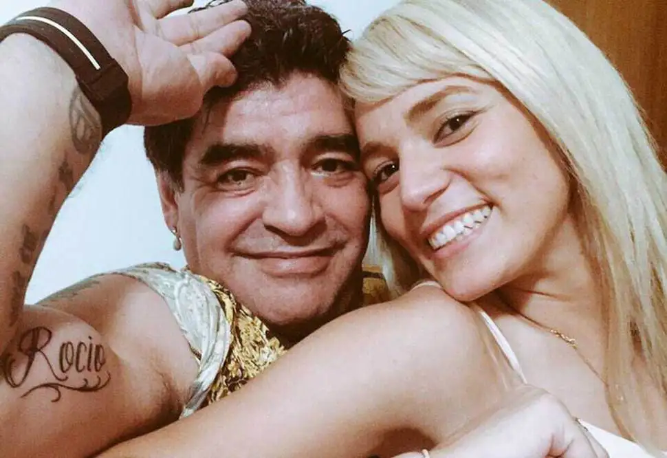Los nuevos tatuajes de Diego Maradona y Rocío Oliva