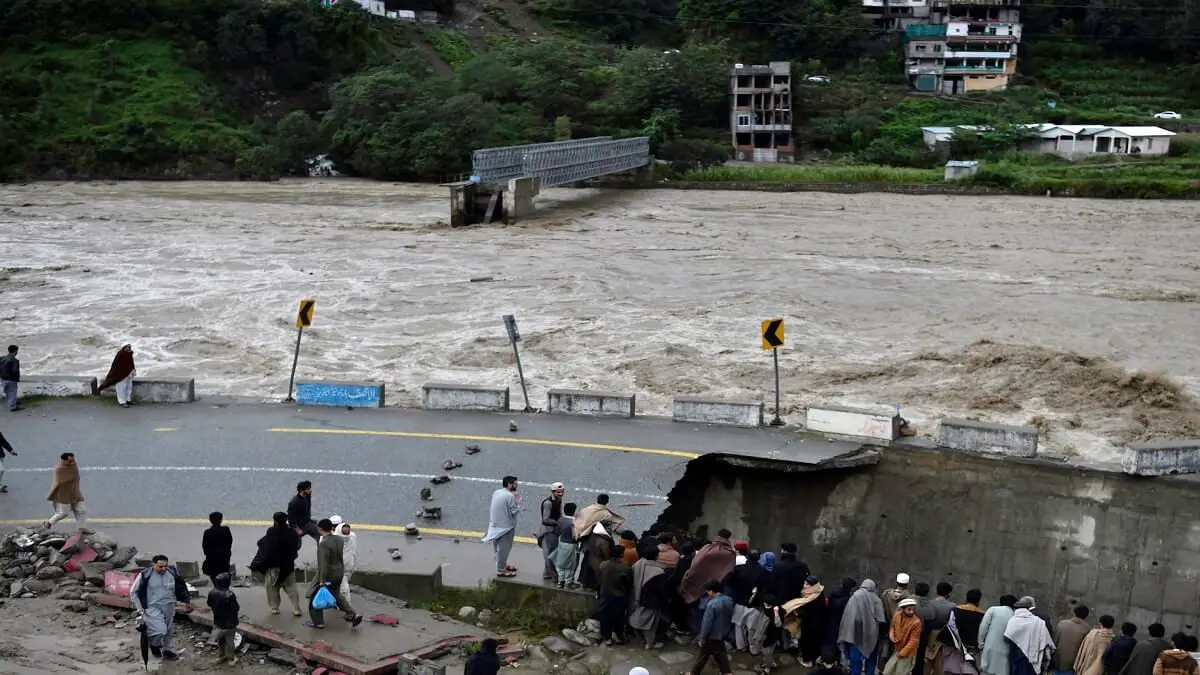 ¡PAKISTÁN LLORA! Más de 1.000 muertos han dejado las lluvias y crecida de los ríos