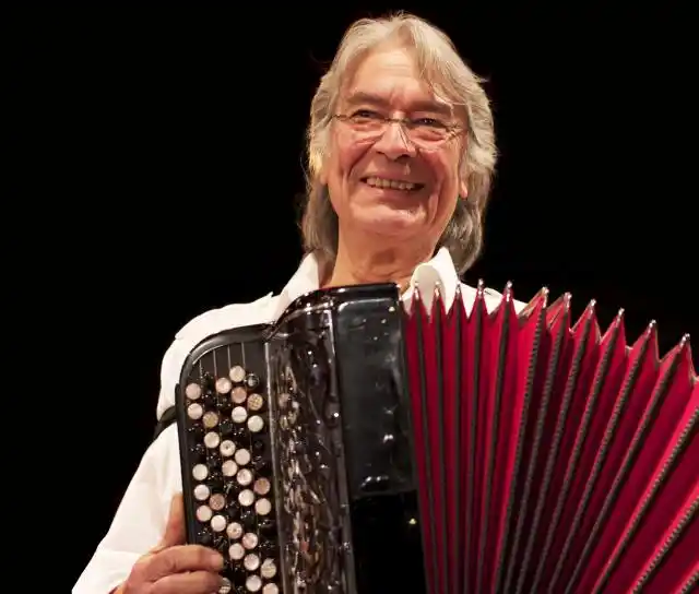 “Raúl Barboza y Cuarteto” se presentan este sábado en el Club Social
