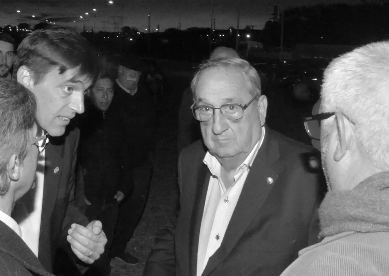 Los detalles de las gacetillas municipales por los que Iparraguirre le llamó la atención a Lunghi