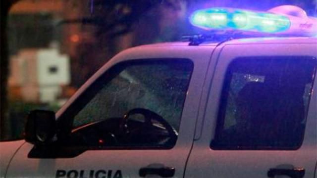 Ayudó a arrancar un auto y lo terminaron asaltando