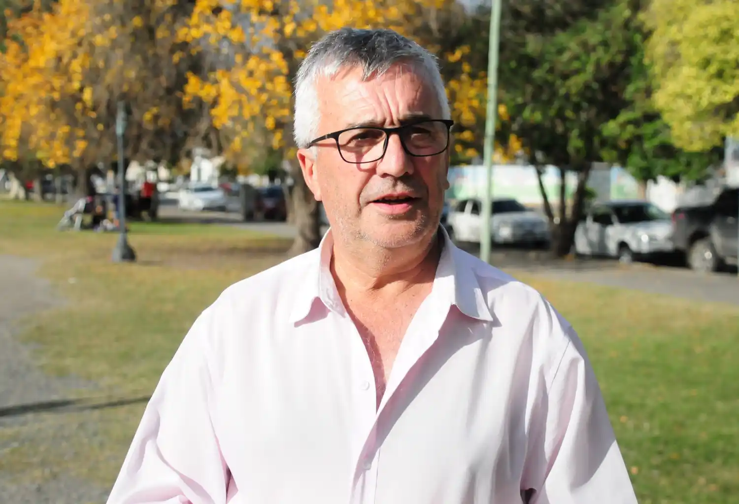 "Nos tiene que preocupar, sí, y básicamente ocuparnos la vacunación de las mascotas", enfatizó Diribarne.