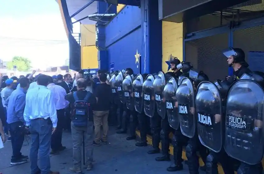 El enojo de los hinchas por la venta de entradas en Boca