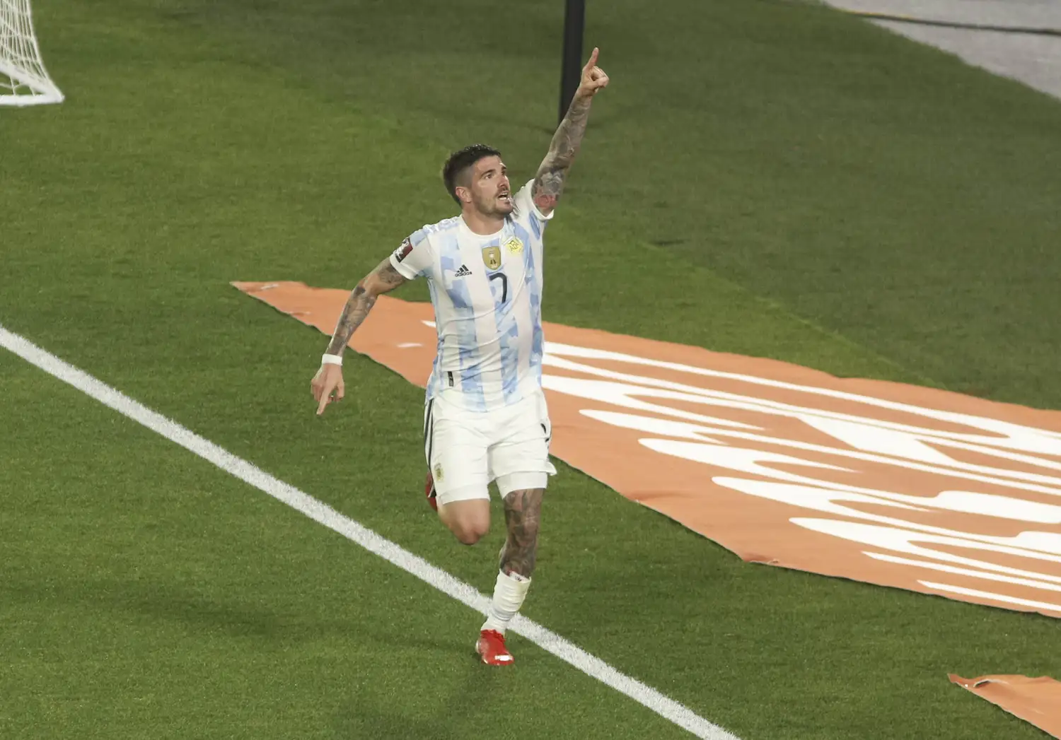 De Paul llega en excelente nivel.