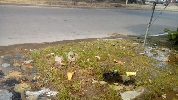 “Hace más de una semana derrochando agua”