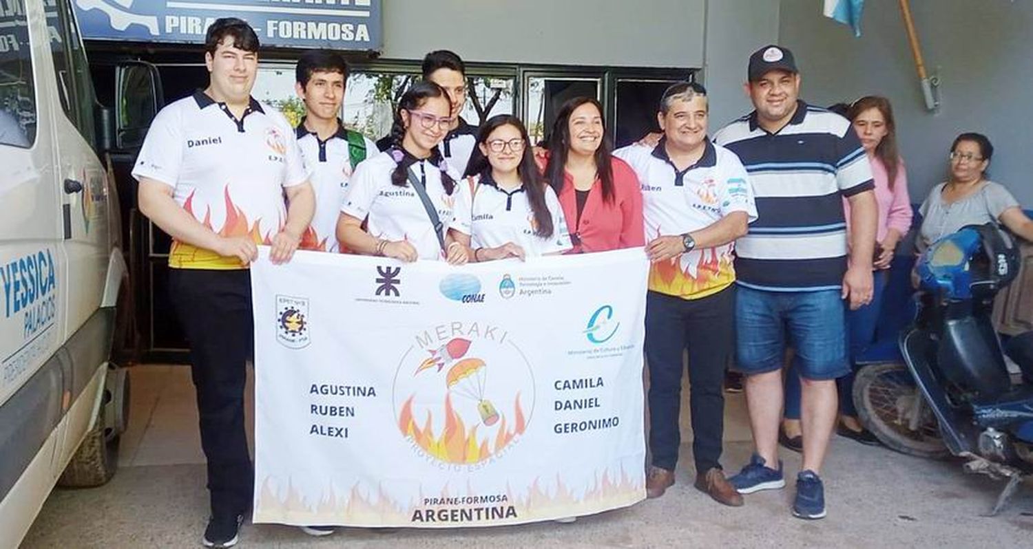 Estudiantes de la EPET 3 de Pirané lanzarán desde Córdoba el satélite que crearon