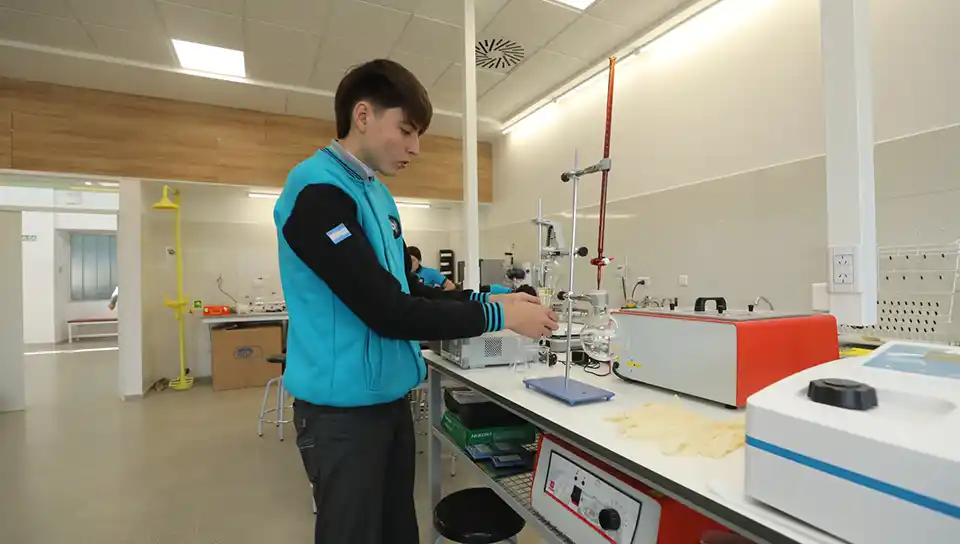 Nueva escuela ProA en Deán Funes