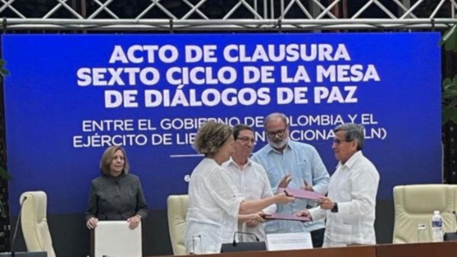Gobierno de Colombia y ELN se reunirán en Caracas en «ronda extraordinaria» a partir de este 12Abr