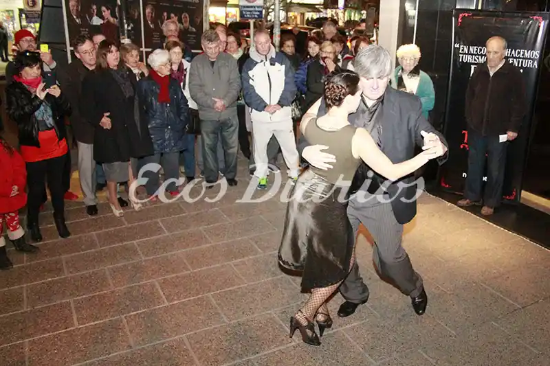 Tango, con más artistas y escenarios