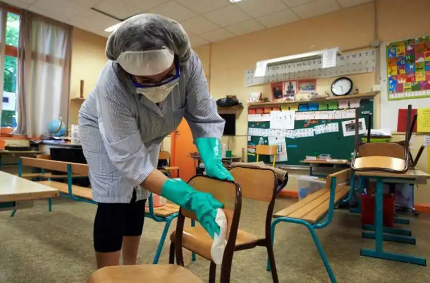 Más de 640 mil alumnos y un 75% de capacidad: continúa la reapertura de escuelas secundarias en Italia