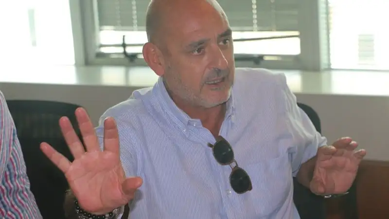 “El productor necesita dinero en el bolsillo, no anuncios que jamás se cumplen”
