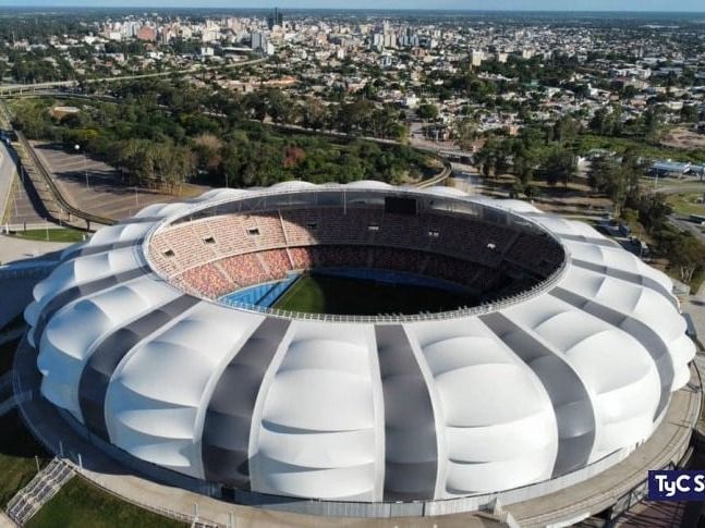 El estadio "Madre de Ciudades " de Santiago del Estero, sede de la final.