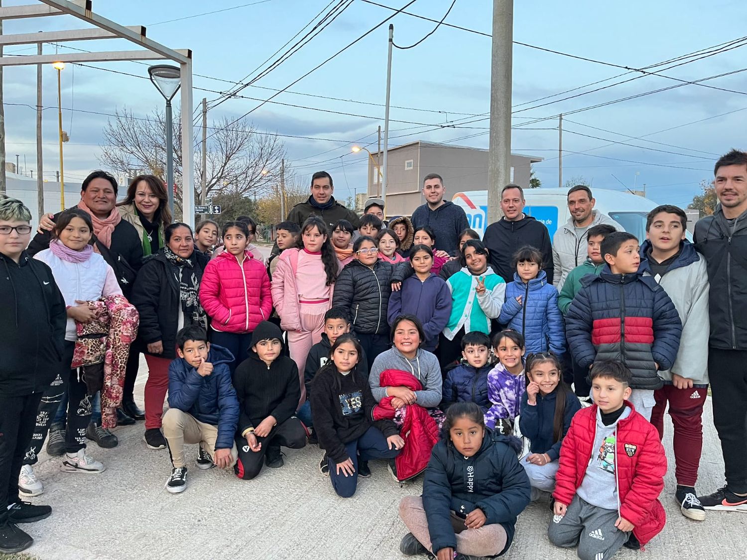 Niños de barrio Parque disfrutaron de una experiencia inolvidable en el planetario de la Tecnoteca