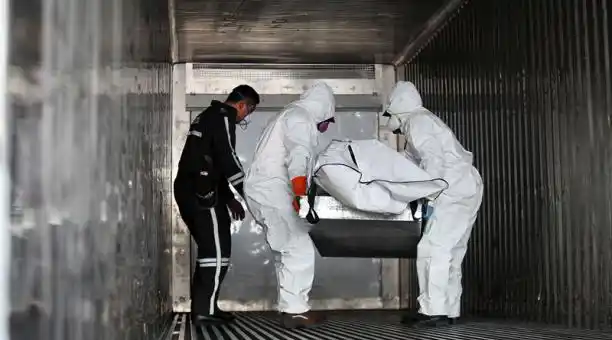 PELIGRO PARA PERSONAL DE SALUD Y FUNERARIAS: Hospital de Táchira sin bolsas de bioseguridad para muertos por COVID-19