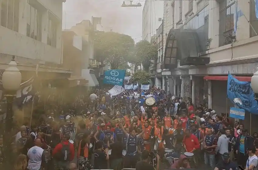 «Se viene el estallido de tu gobierno», el grito de los manifestantes