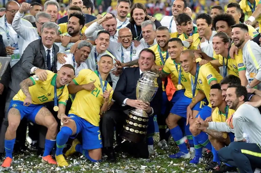 Plantel de Brasil: "Estamos en contra pero nunca le diremos que no a la selección"