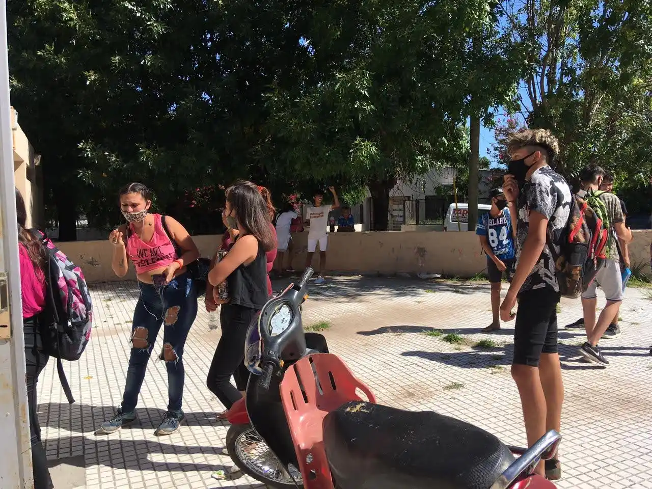 Estudiantes de la Secundaria pueden inscribirse en el Ciclo Básico para ingresar a la Universidad. Foto: Archivo La Opinión.