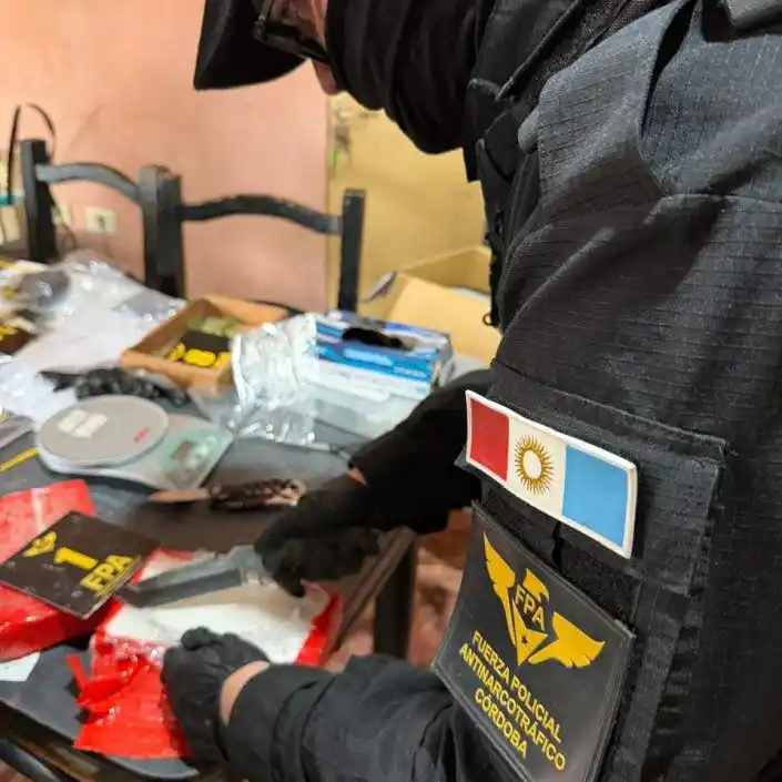 secuestraron más de dos kilos de cocaína - 5