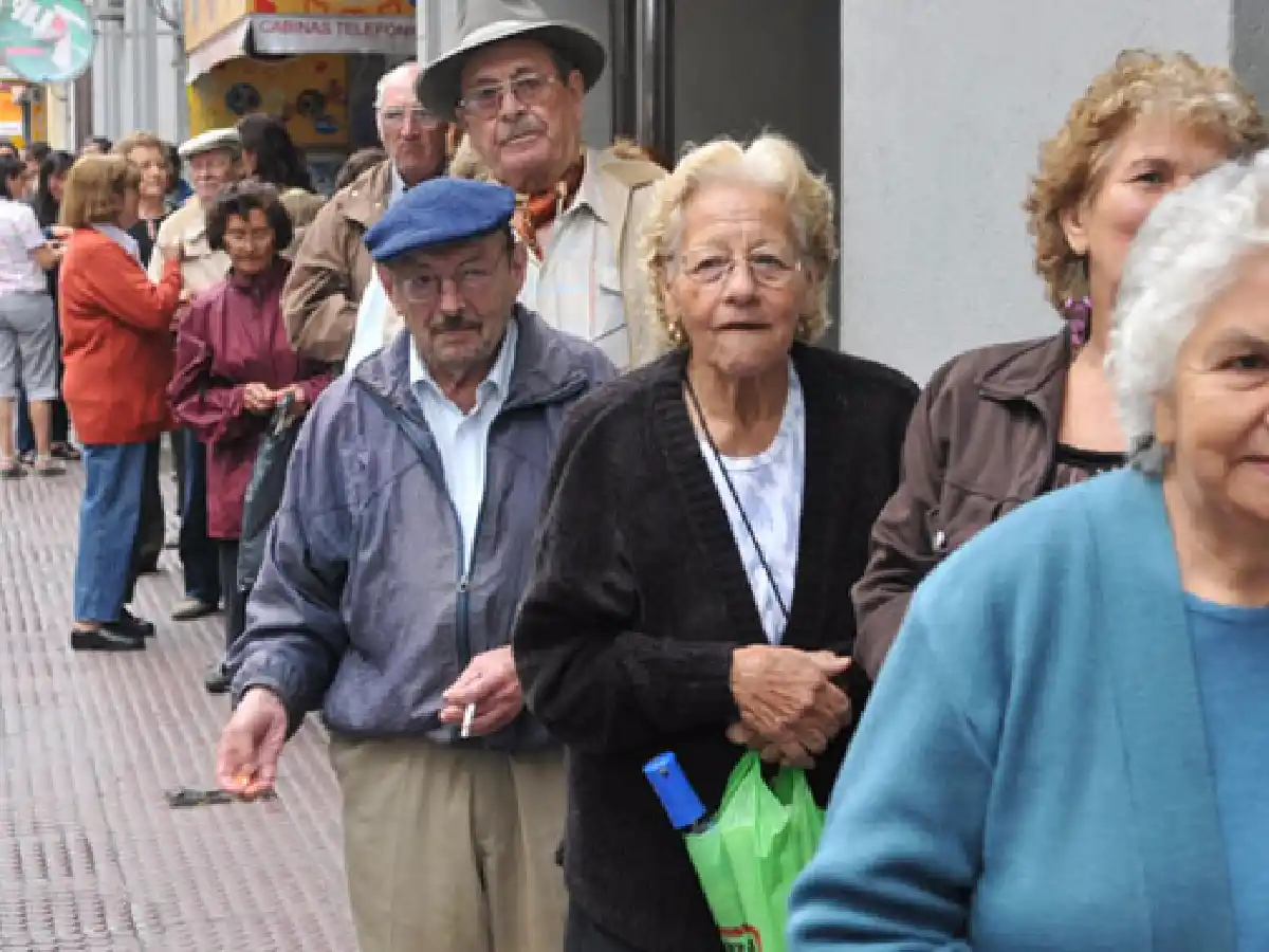 El gobierno dispuso un nuevo aumento en las jubilaciones