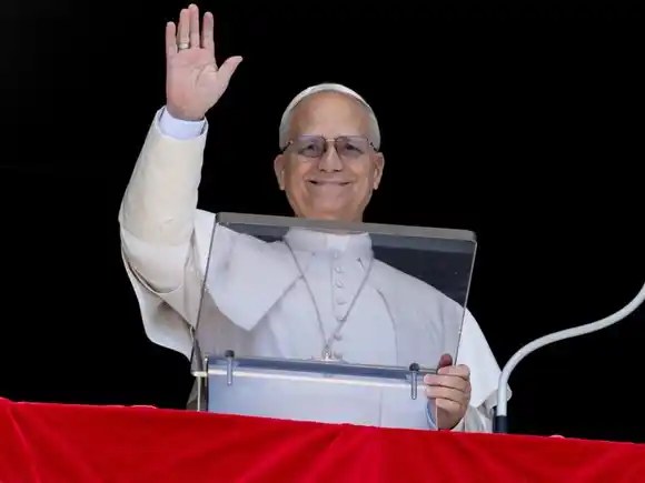 El papa León XIV lamentó que “continúan sembrando muerte y destrucción los ataques en Ucrania”