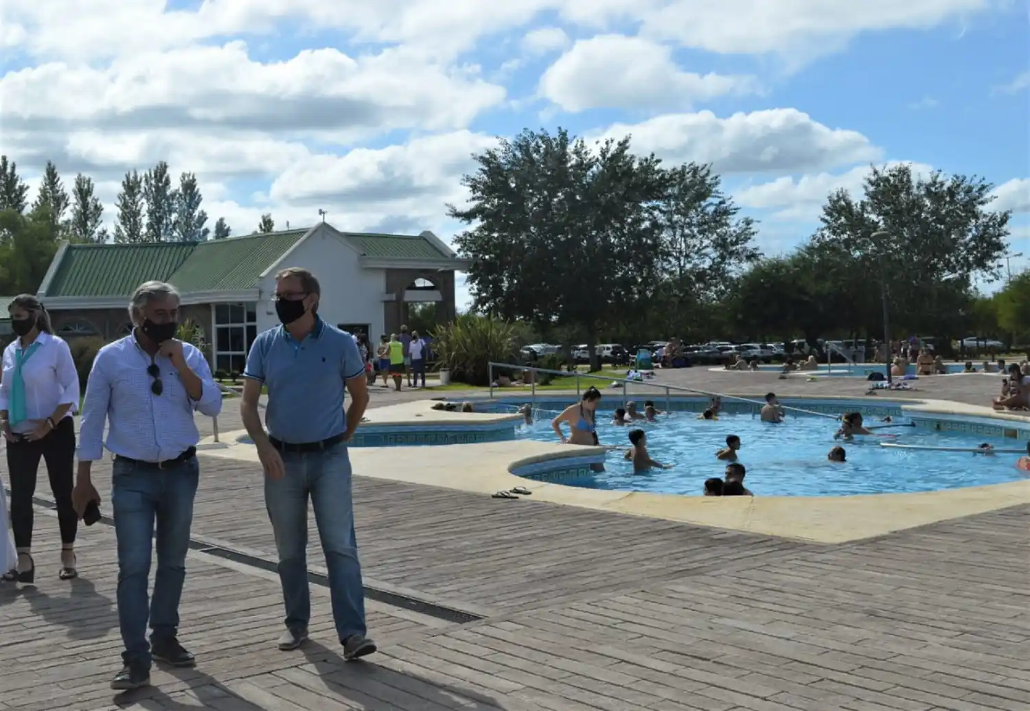 Bahillo visitó las termas de Gualeguaychú y destacó un 80% de ocupación a nivel provincial