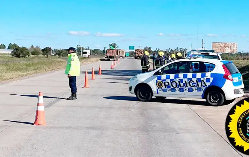 Ruta 14: murió un niño de 2 años tras ser atropellado por un camión