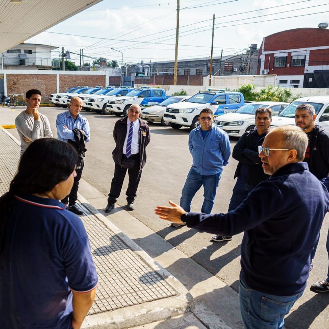 Diego Valenzuela anunció medidas de seguridad para colectiveros: Tendrán comunicación directa con Ojos en Alerta