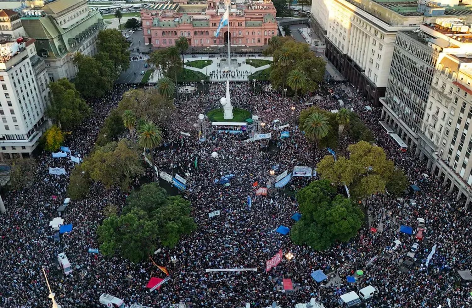 Post Marcha Universitaria: No hubo quórum para tratar la restitución del FONID y la emergencia presupuestaria