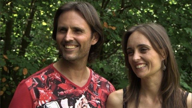 Asegura ser Jesucristo, creó una secta y recauda medio millón de dólares al año