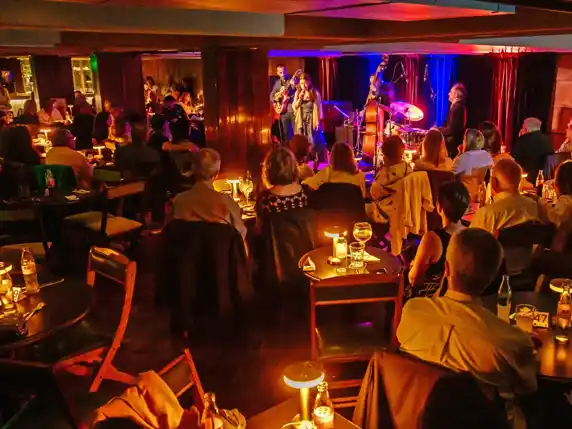 Hacia fin de mes, el viernes 24 y sábado 25 de abril a las 20:00, se realizará el Festival de Jazz en Abril.