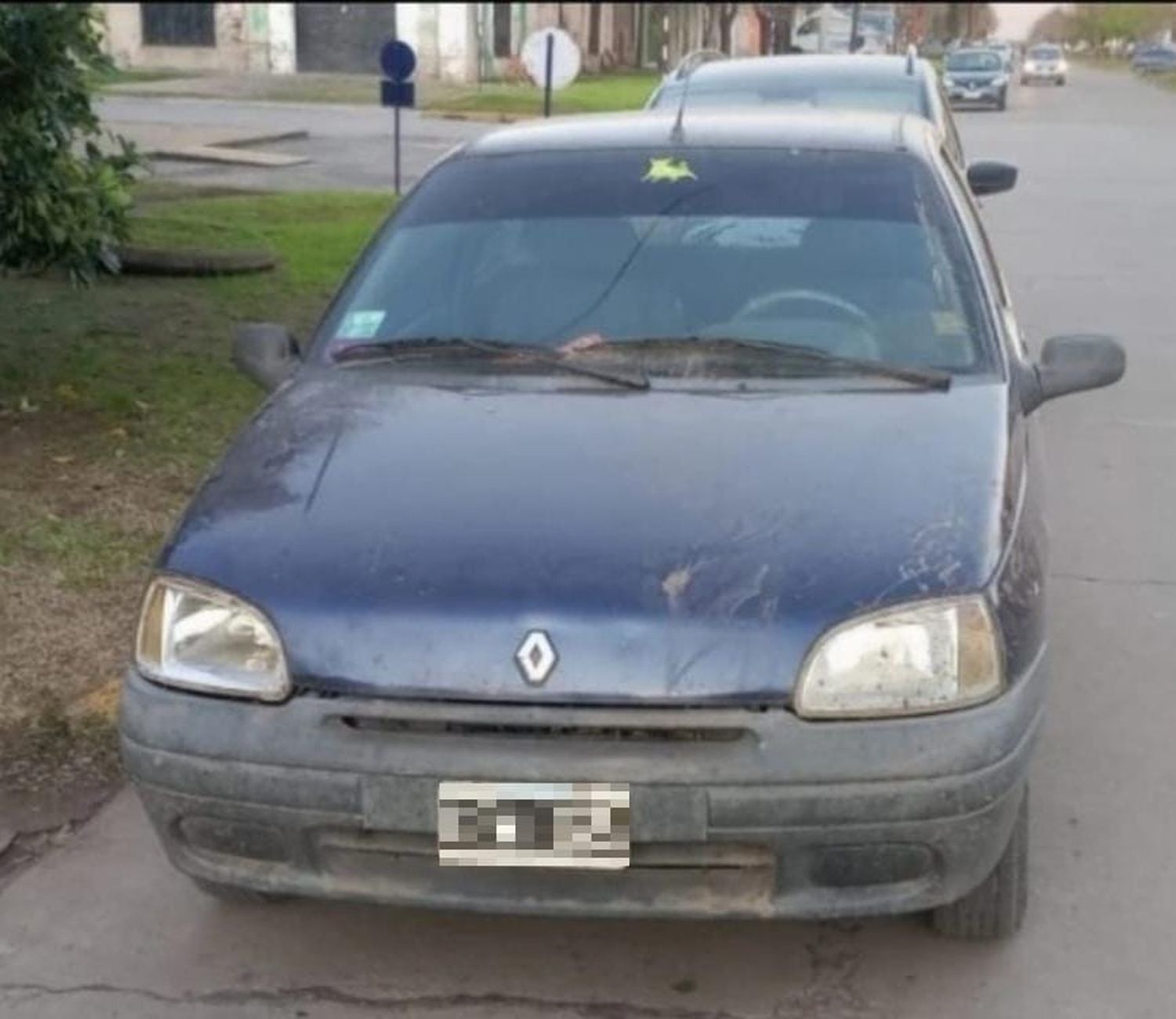Operativos simultáneos en la región: secuestraron marihuana, municiones, un vehículo y hay dos aprehendidos - 1