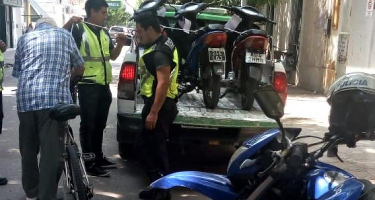 Tránsito mantiene los operativos de control de motos y lanza campaña digital de concientización