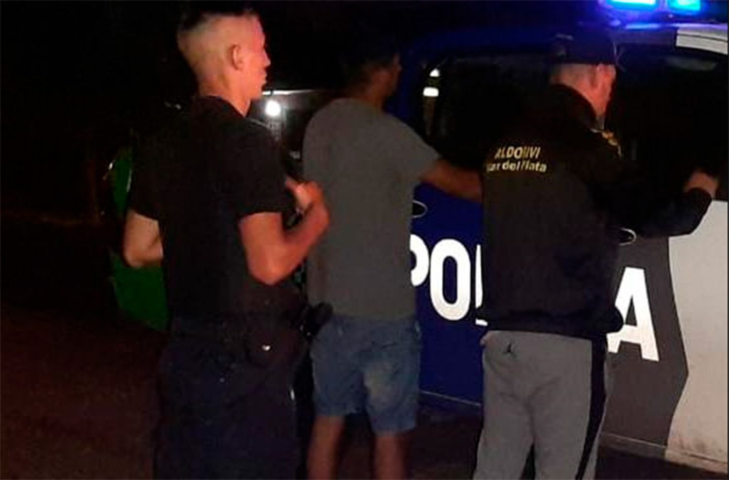 Cinco detenidos por tenencia de cocaína y marihuana en la madrugada de viernes