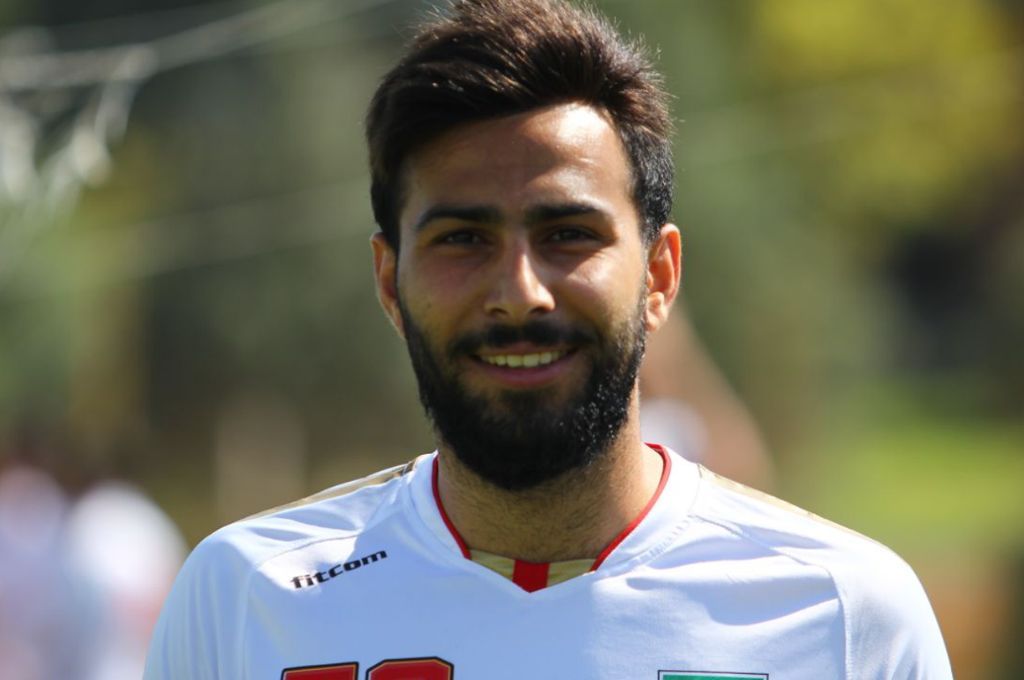 La FIFA y Qatar podrían coordinar esfuerzos y evitar la ejecución del futbolista Amir Nasr-Azadani