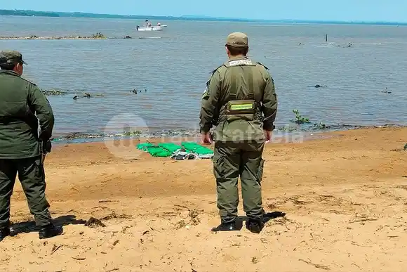 Encontraron más de 24kg de marihuana a orillas del Río Paraná: investigan su origen