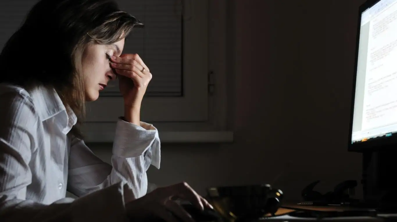Noctámbulos: las consecuencias de dormir de día y vivir de noche