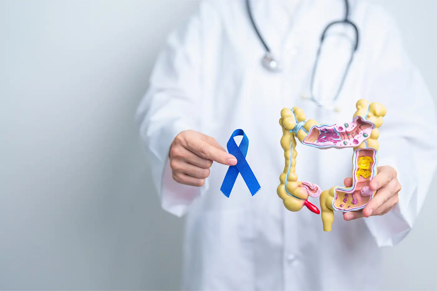 La UAP impulsa una campaña de prevención del cáncer colorrectal durante marzo