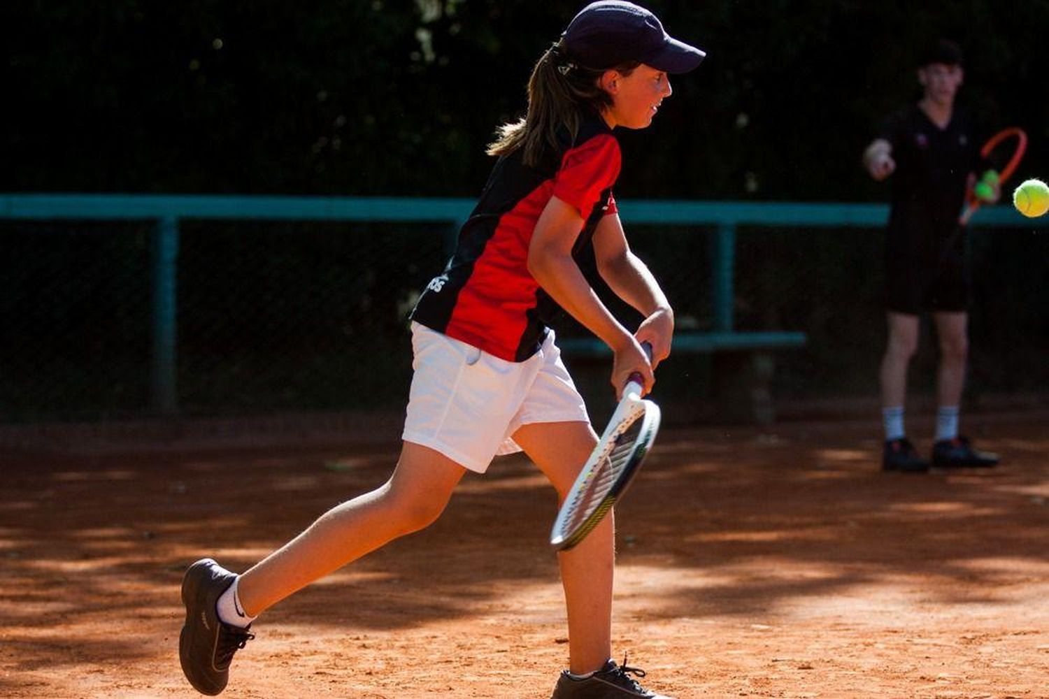 El tenis suma jornadas en Independiente.