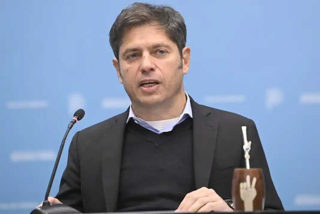 Dura respuesta de Kicillof a Milei por la planta de GNL: “irresponsable” y “trasnochado”