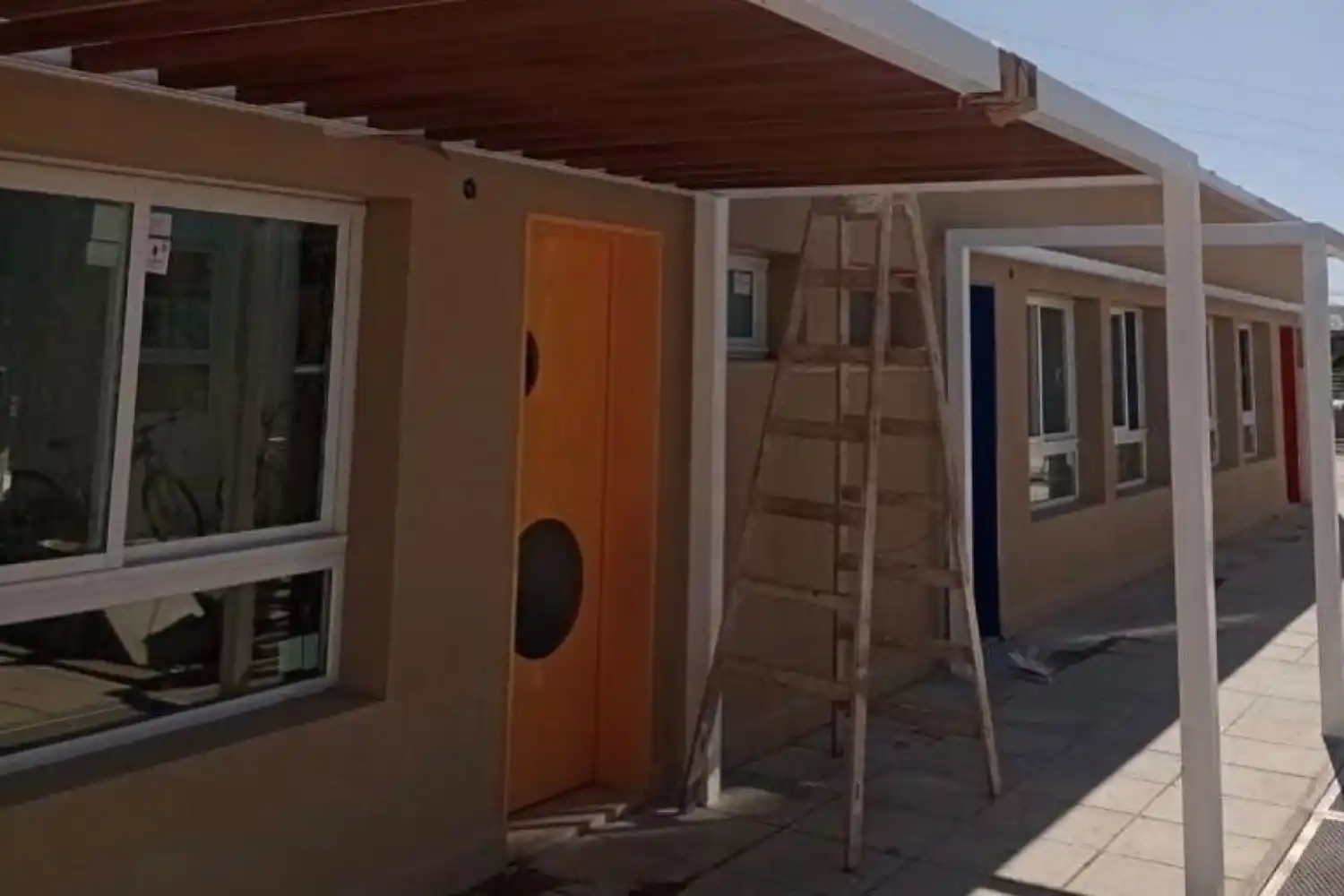 La construcción de la escuela María Elena Walsh se encuentra en el tramo final de su ejecución